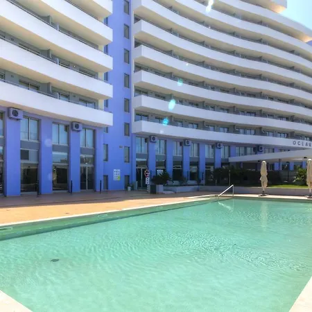 Atlantico Terrace 公寓
